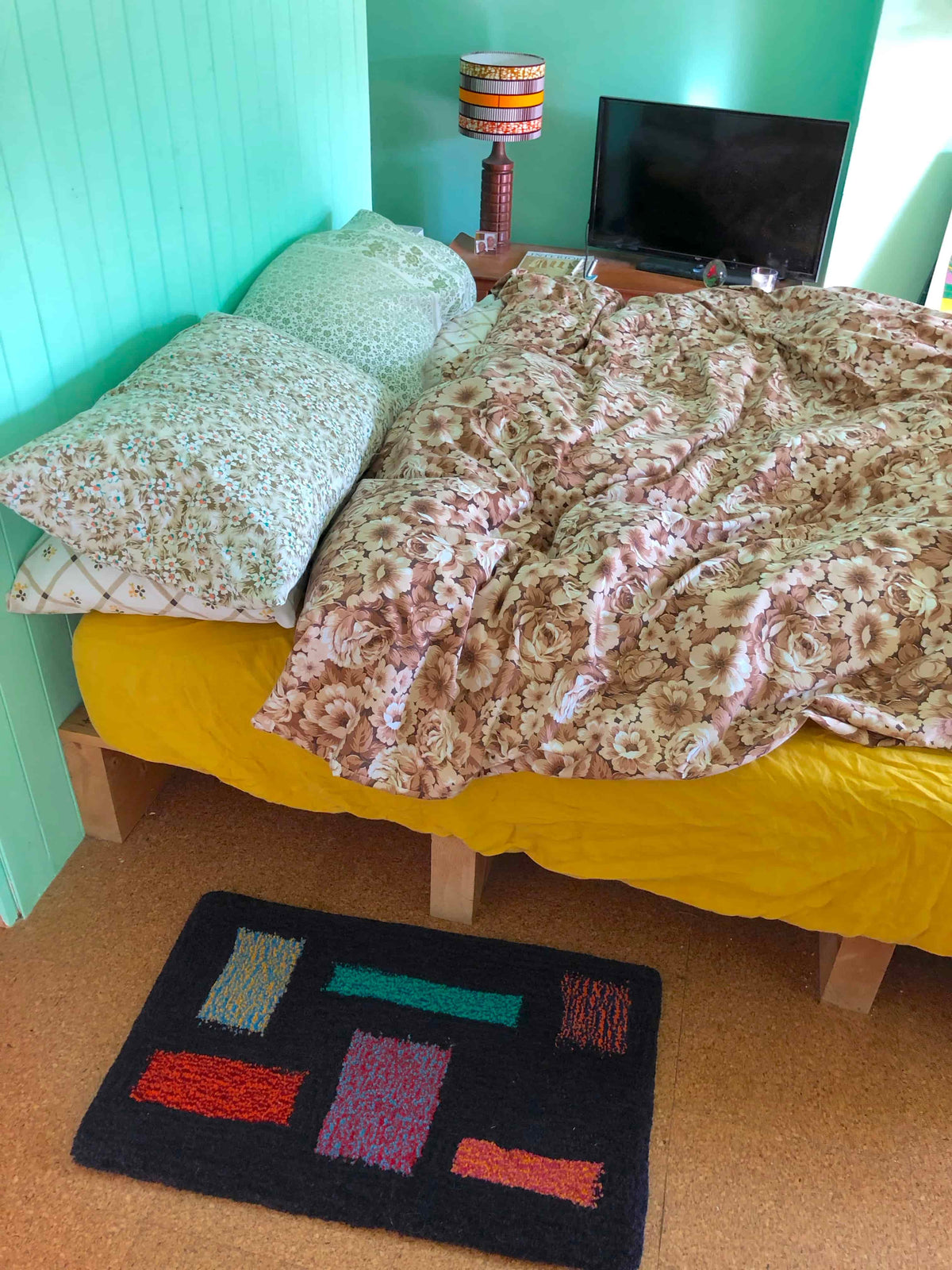 Mini rugs