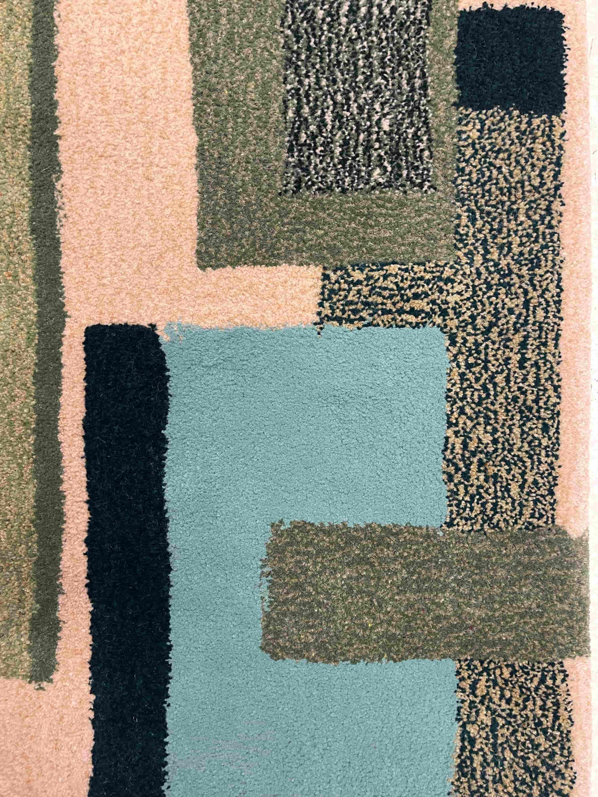 'Garlic Butter' Hand tufted sage green and cream tufted runner rug