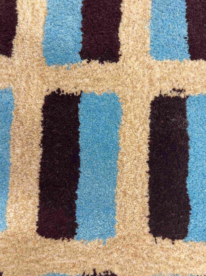 'Blueberry' Hand tufted blue and burgundy tufted small runner rug