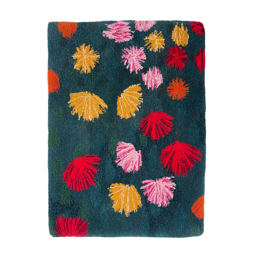 'Dahlia' Hand tufted Green, red, orange and yellow floral small tufted rug