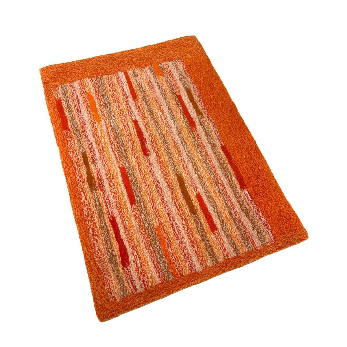 'Scotch Bonnet' Hand tufted small white and orange tufted rug